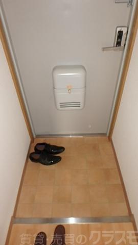 5/18 玄関