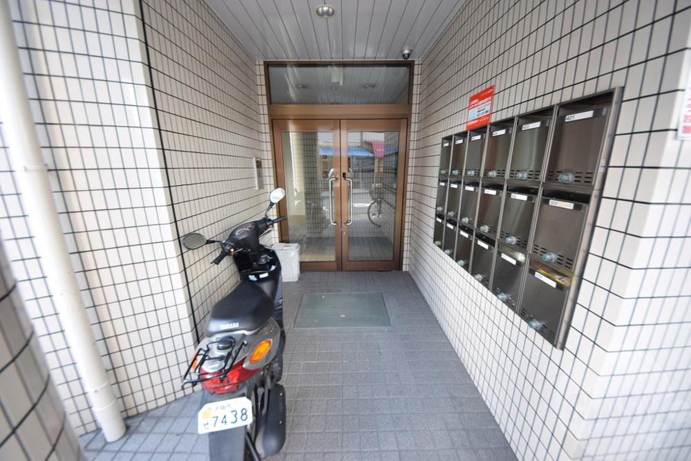 20/28 エントランス