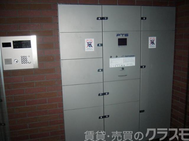 2/3 エントランス