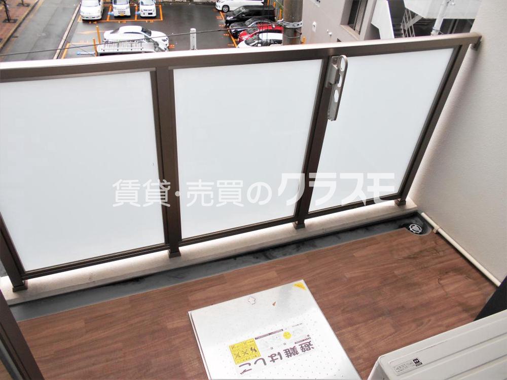 14/28 バルコニー