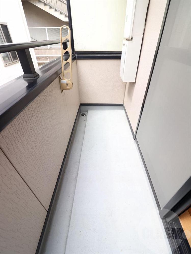 17/30 バルコニー