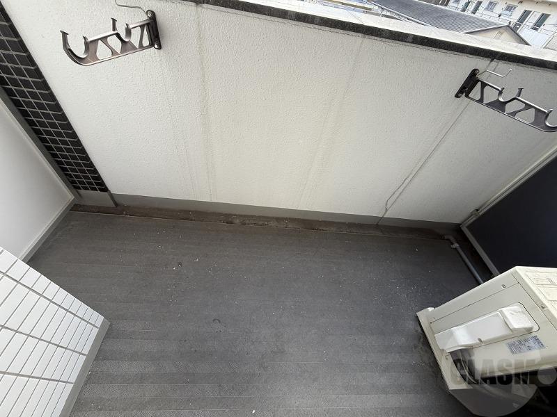 15/28 バルコニー