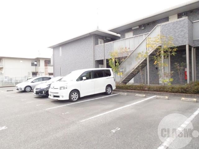21/30 駐車場