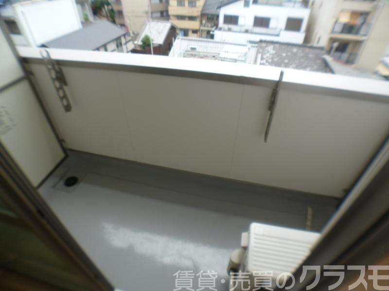 23/30 バルコニー