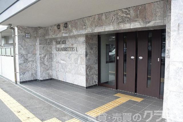 29/30 エントランス