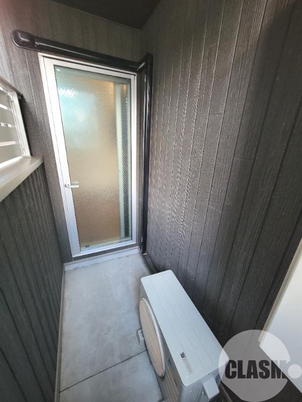 16/27 バルコニー