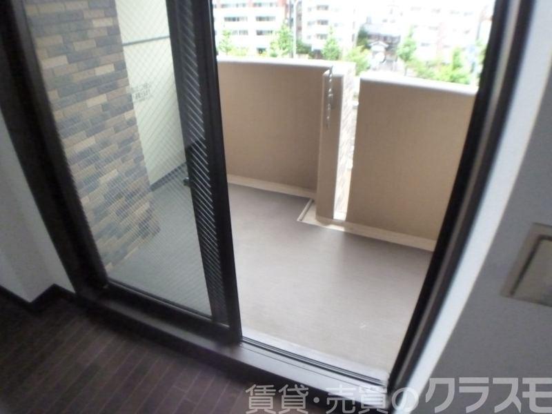 23/30 バルコニー