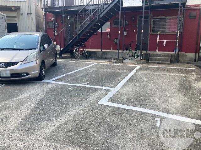 18/24 駐車場