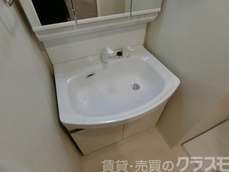 21/30 洗面
