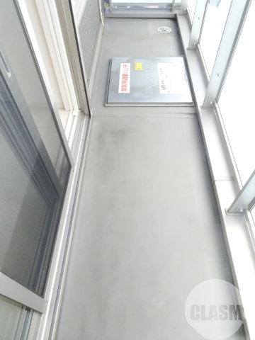 17/28 バルコニー