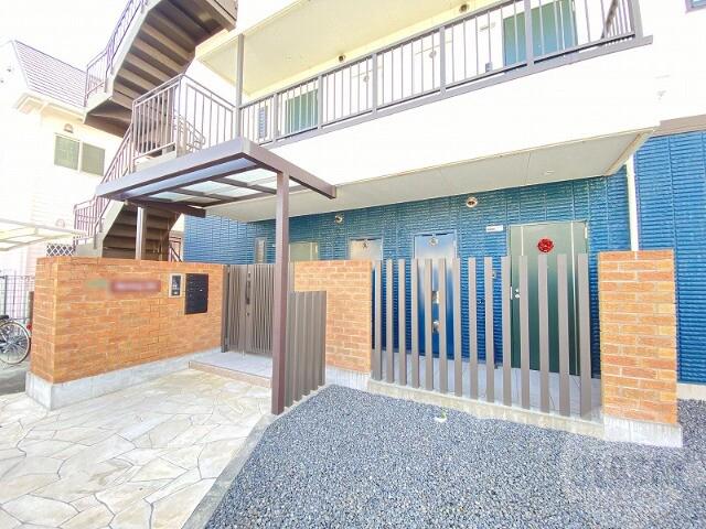 20/29 エントランス