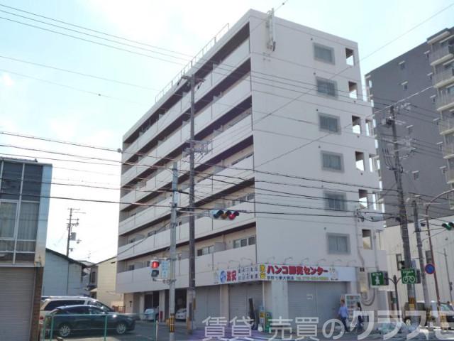 30/30 エントランス