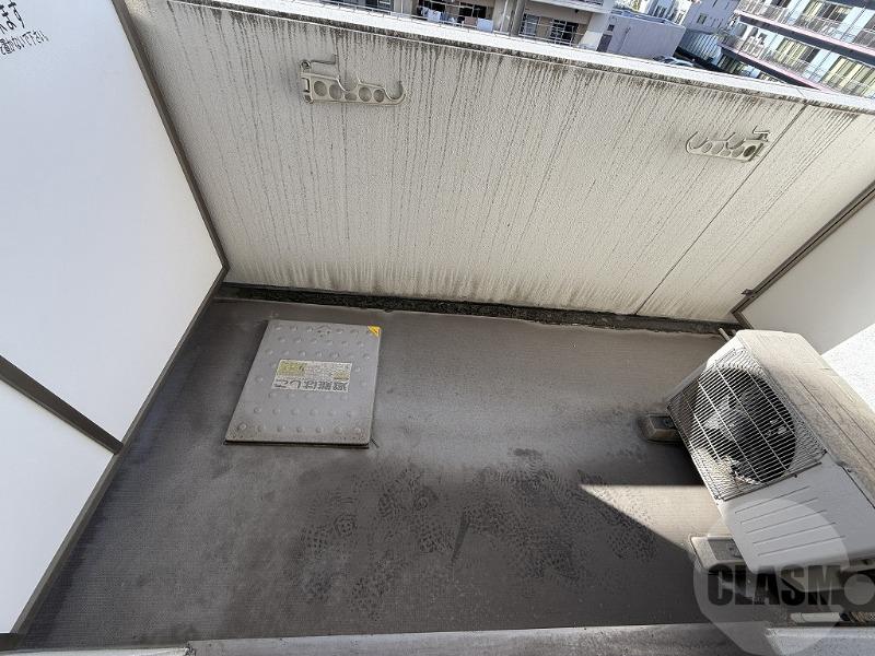 14/28 バルコニー