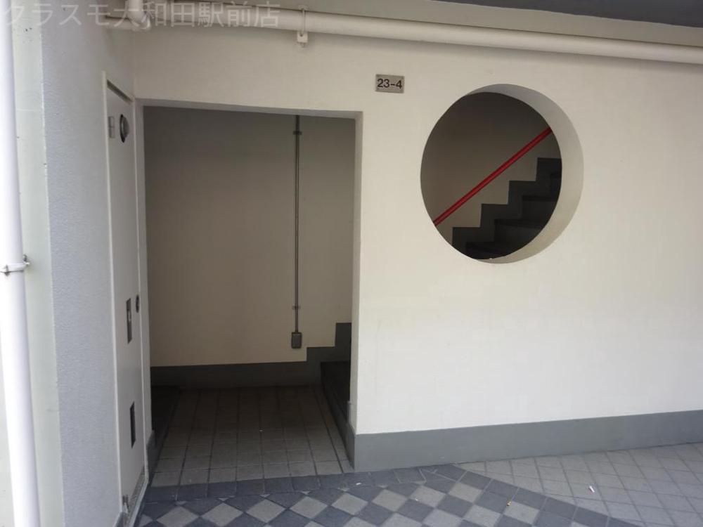 24/24 エントランス