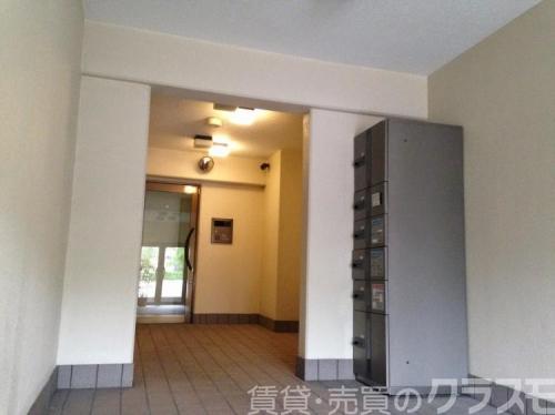 30/30 エントランス