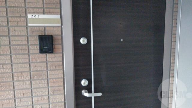 18/25 エントランス