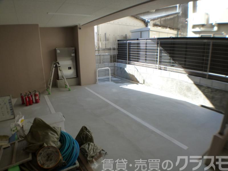 30/30 エントランス