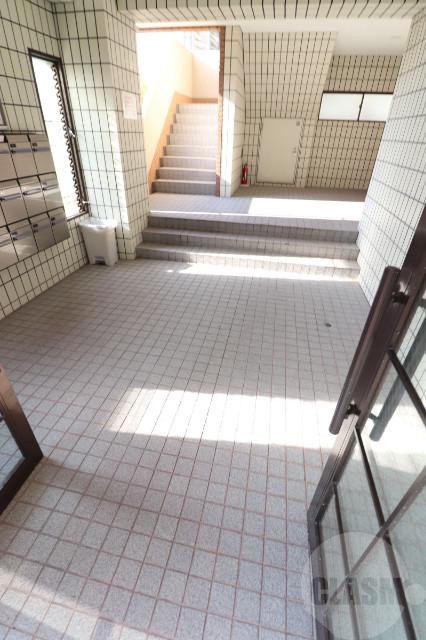 22/29 エントランス