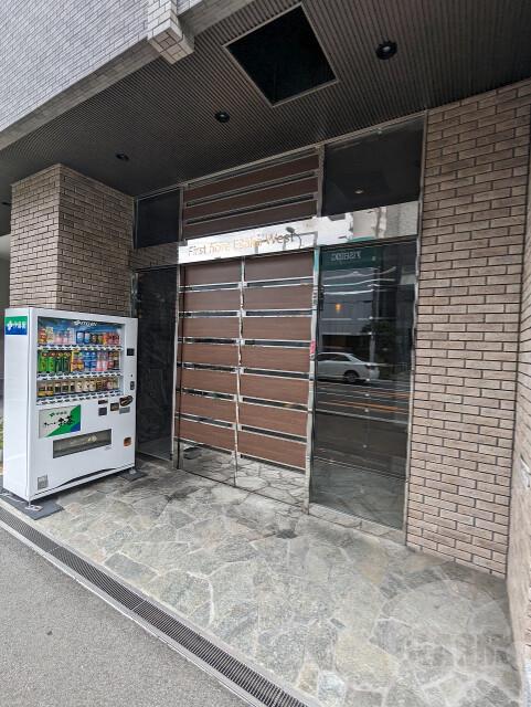 3/5 エントランス