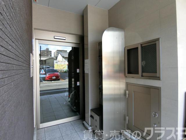 29/30 エントランス