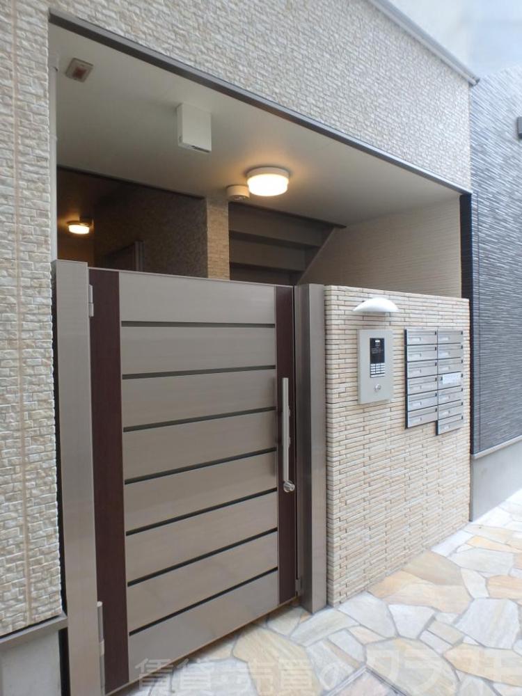 3/8 エントランス