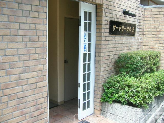 2/4 エントランス