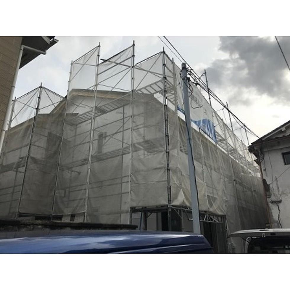 20/26 エントランス