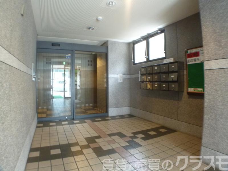 29/30 エントランス