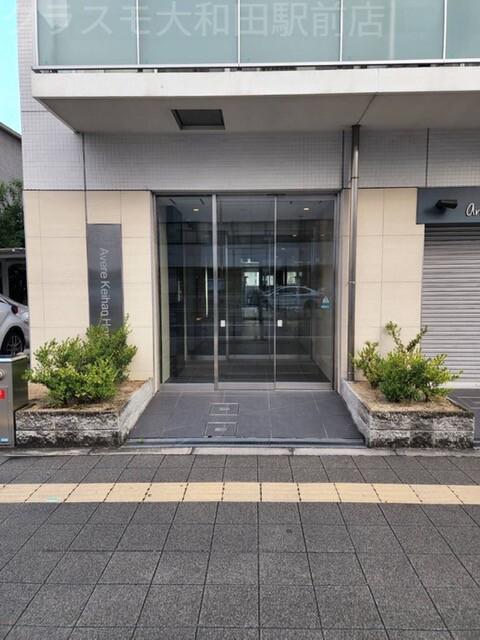 18/19 エントランス