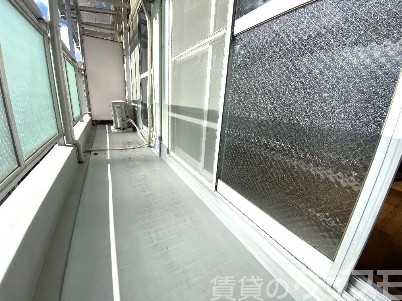 13/22 バルコニー