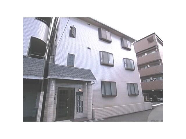 16/30 エントランス