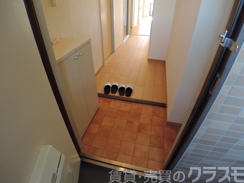 18/30 玄関