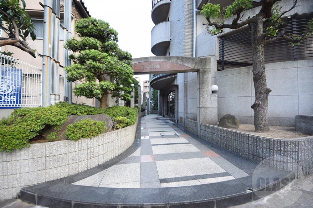 15/23 エントランス