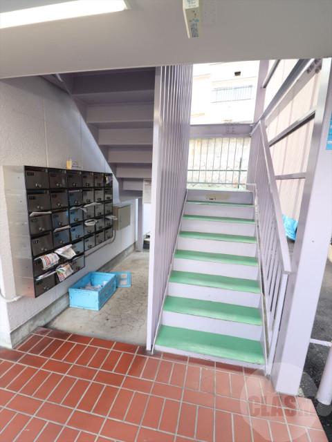 21/29 エントランス