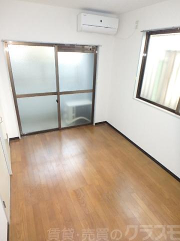 16/19 エントランス