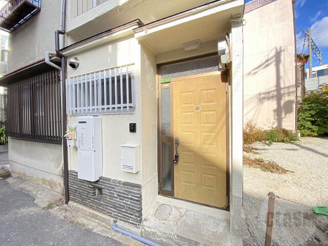 2/8 エントランス