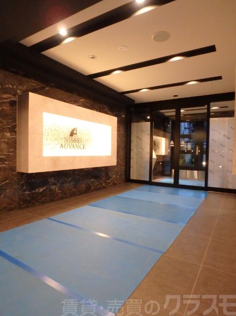 22/30 エントランス