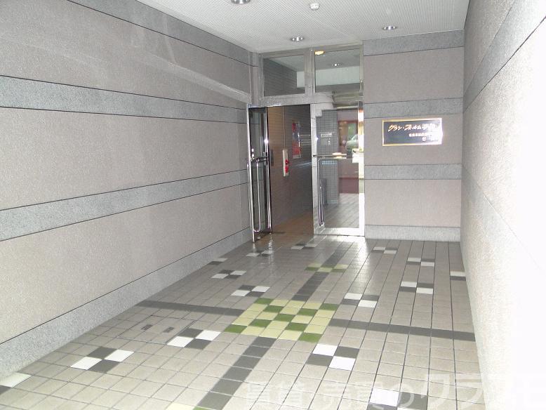 29/30 エントランス