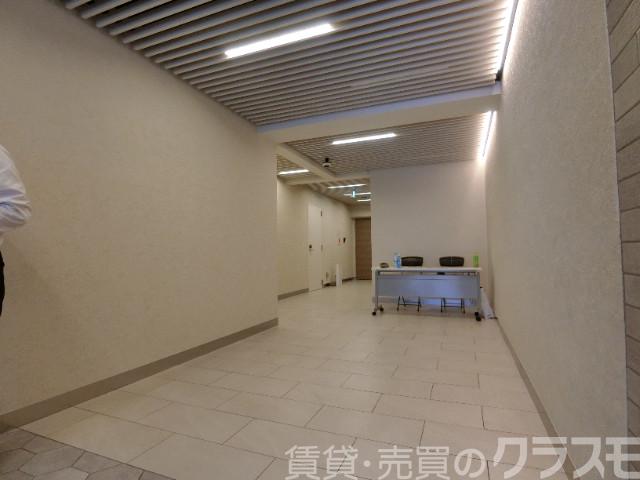 29/30 エントランス