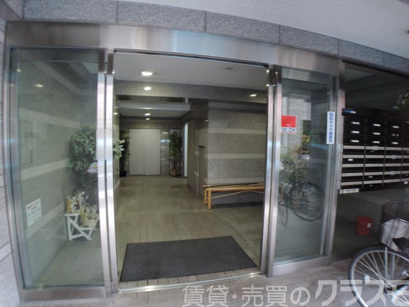 2/3 エントランス