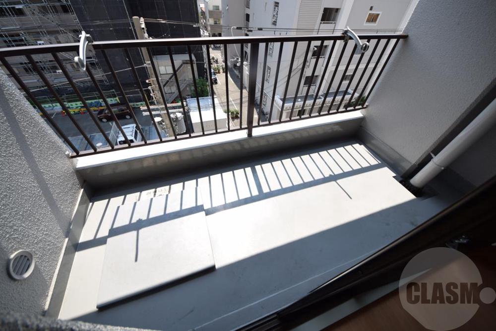 14/28 バルコニー