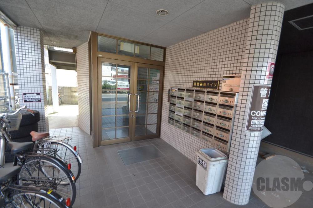 20/28 エントランス