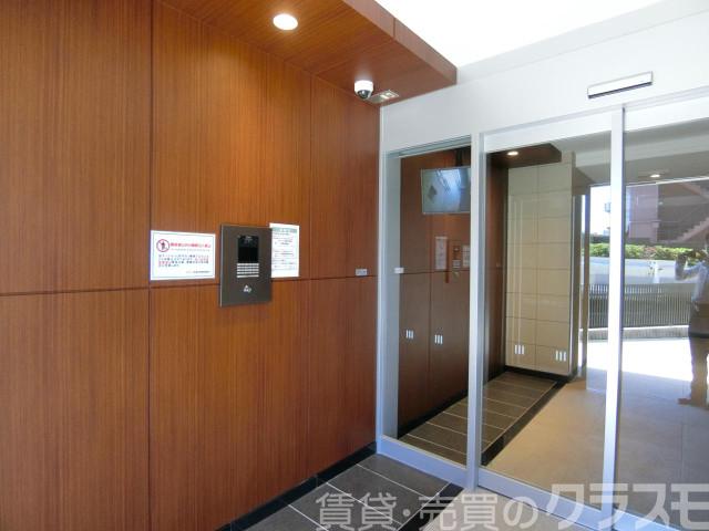 29/30 エントランス