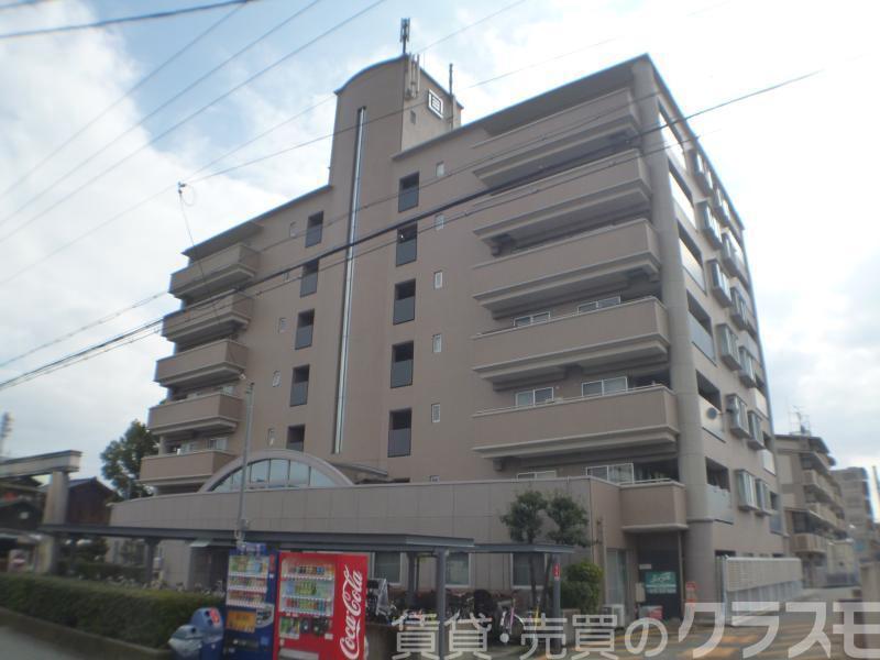 30/30 エントランス