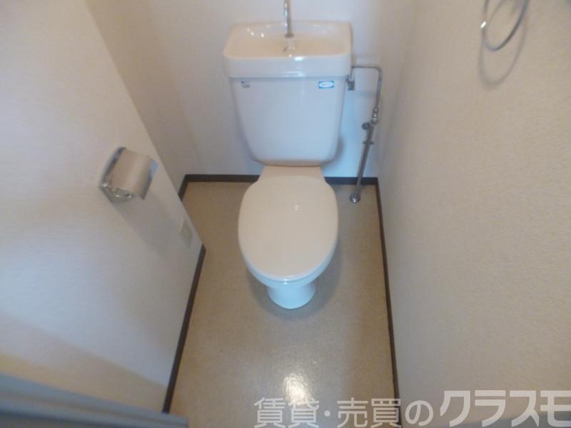 22/30 トイレ