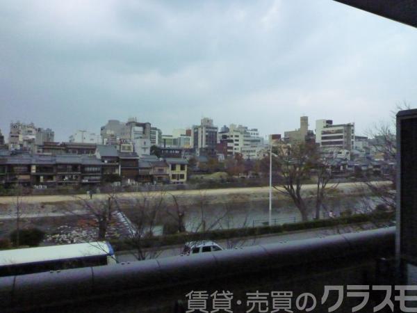 25/30 バルコニー