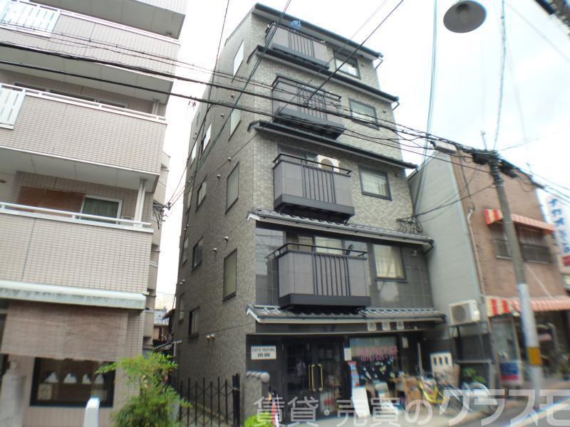 2/2 エントランス