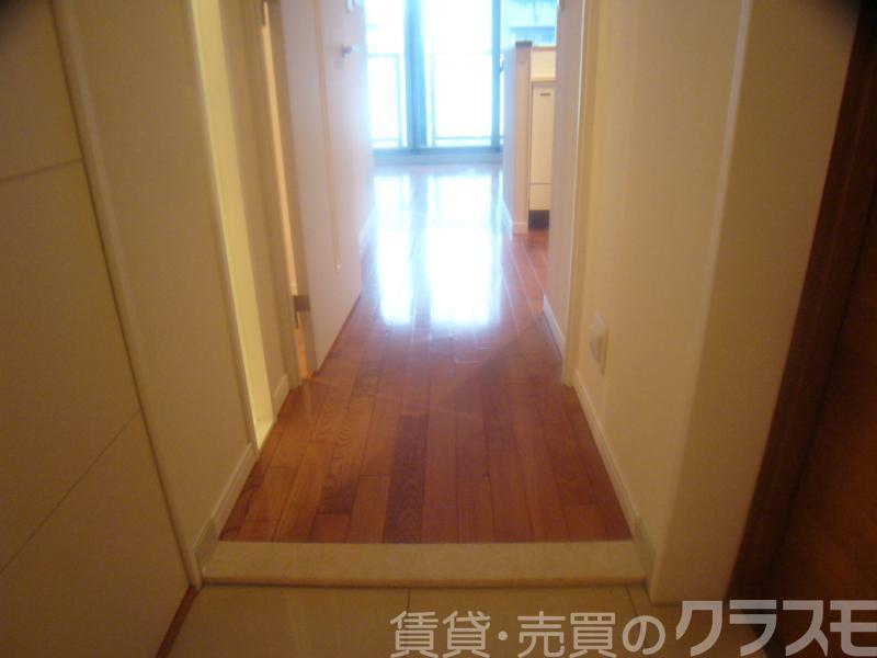 17/30 玄関