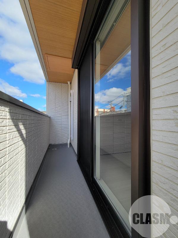 19/30 バルコニー