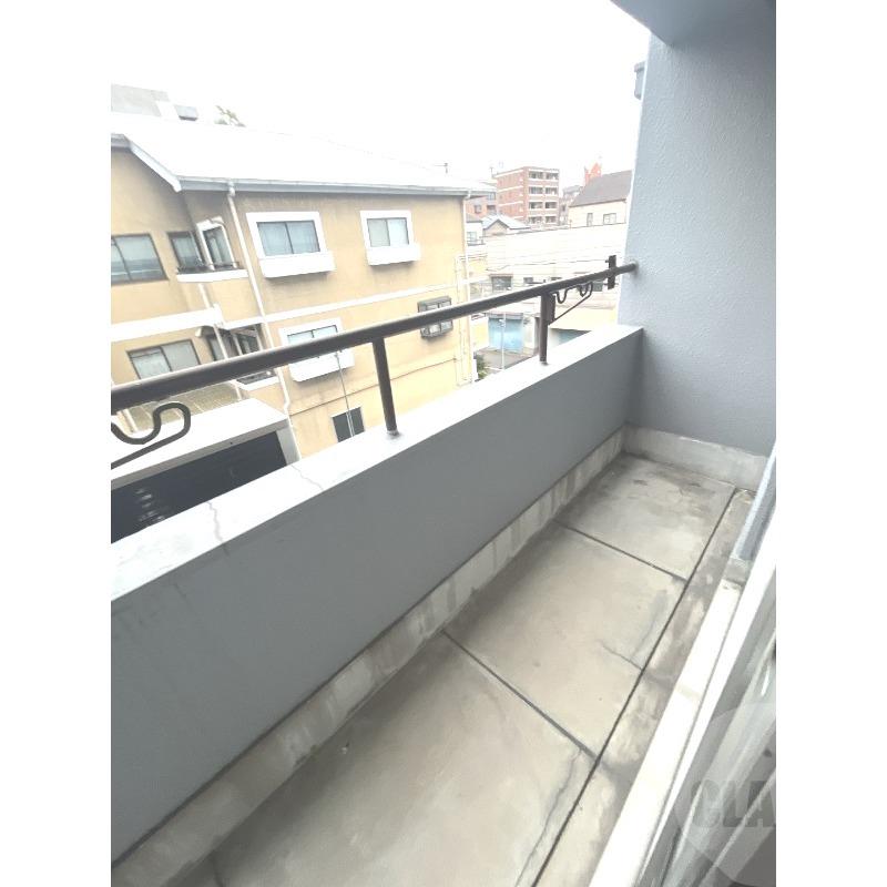 15/26 バルコニー